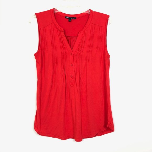 Cable & Gauge Tops Cable Gauge Sleeveless Vneck W Pintuck Pleats